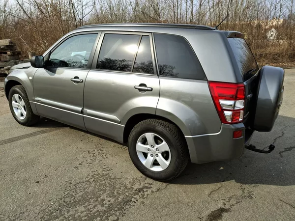 Suzuki Grand Vitara 2.0 benzin Rezervace - foto 4