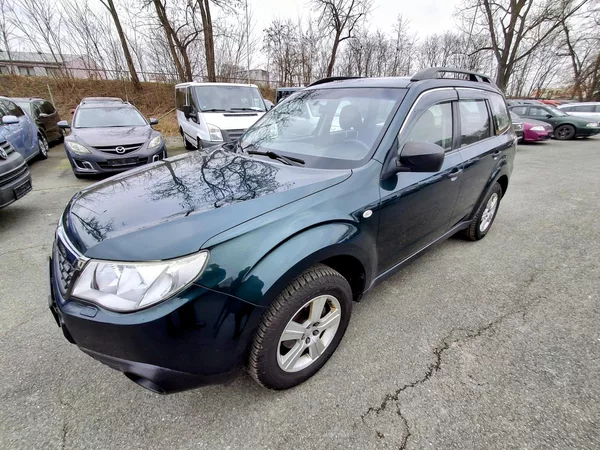 Subaru Forester 2.0 110 kw 4x4 Rezervace - foto 11
