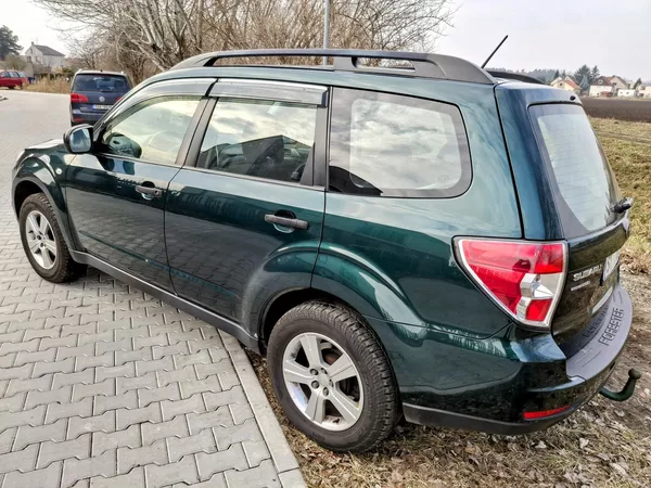 Subaru Forester 2.0 110 kw 4x4 Rezervace - foto 18