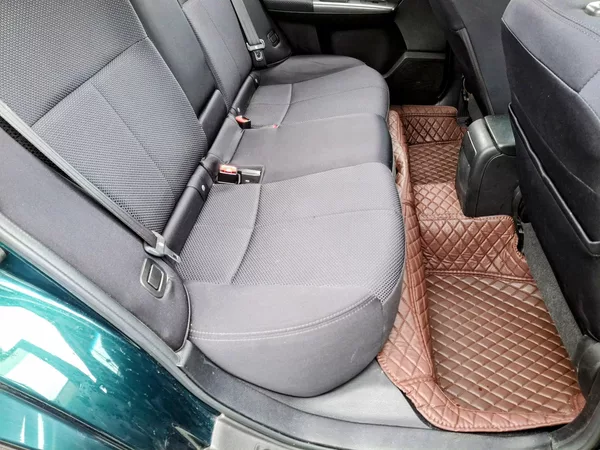 Subaru Forester 2.0 110 kw 4x4 Rezervace - foto 31