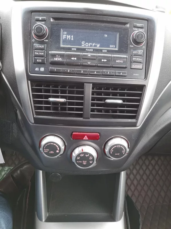 Subaru Forester 2.0 110 kw 4x4 Rezervace - foto 35