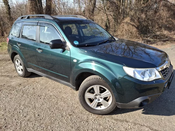 Subaru Forester 2.0 110 kw 4x4 Rezervace - foto 6