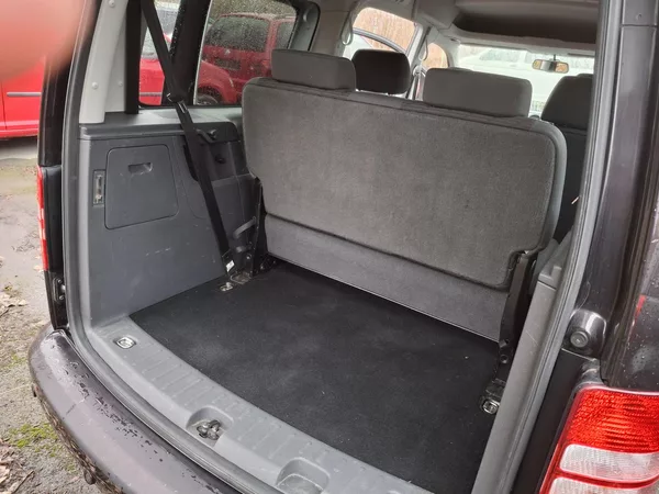 Volkswagen Caddy Maxi TDI 4x4 7 míst - foto 19