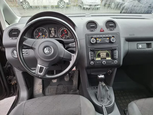 Volkswagen Caddy Maxi TDI 4x4 7 míst - foto 23