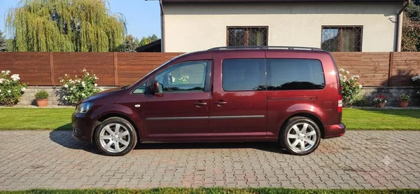 Volkswagen Caddy Maxi TDI 4x4 7 míst - foto 76