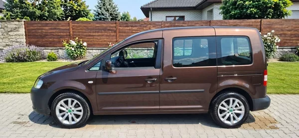 Volkswagen Caddy 2.0TDI 4x4 servis. historie - foto 42