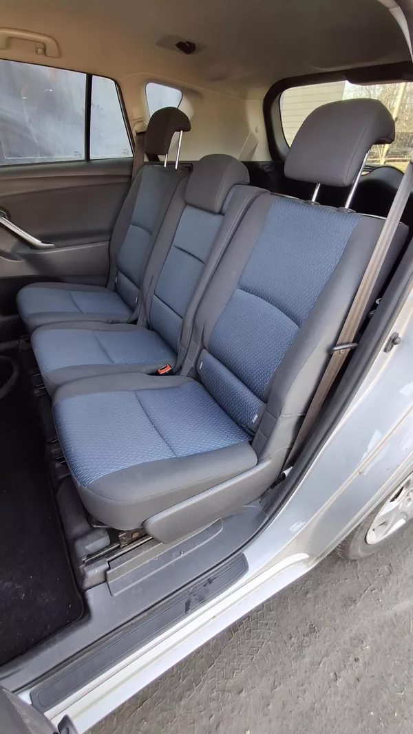 Toyota Verso 1.6 97 kw Facelit 1. majitel - foto 13
