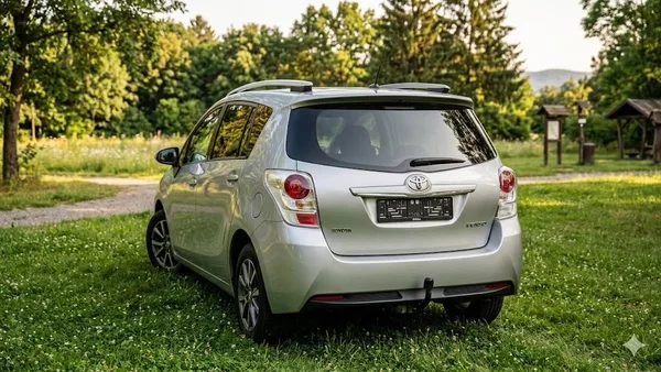 Toyota Verso 1.6 97 kw Facelit 1. majitel - foto 20
