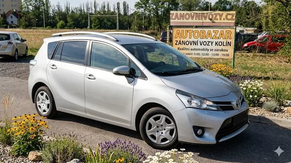 Toyota Verso 1.6 97 kw Facelit 1. majitel - foto 27