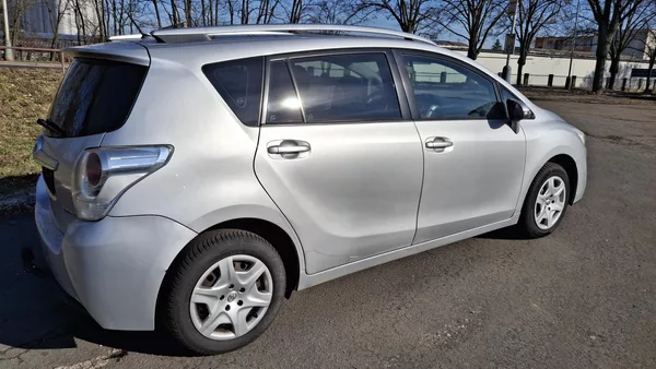 Toyota Verso 1.6 97 kw Facelit 1. majitel - foto 3