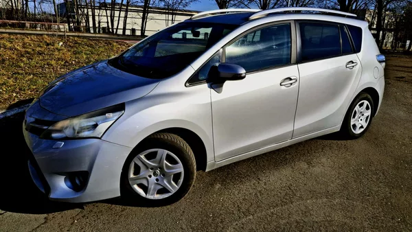 Toyota Verso 1.6 97 kw Facelit 1. majitel - foto 5