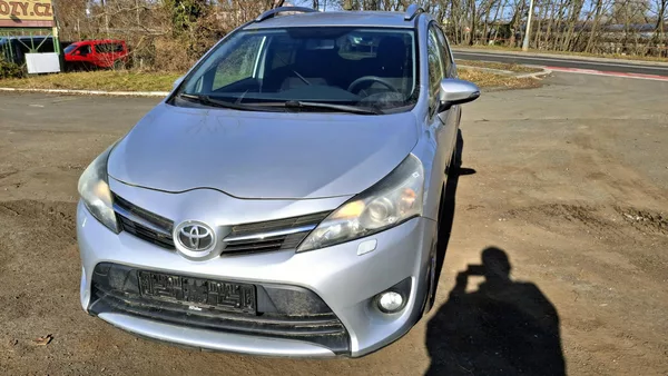 Toyota Verso 1.6 97 kw Facelit 1. majitel - foto 6