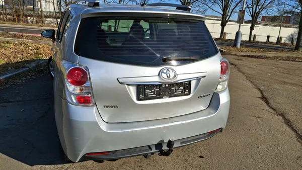Toyota Verso 1.6 97 kw Facelit 1. majitel - foto 9