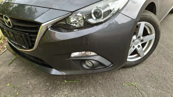 Mazda 3 1.5 benzin - foto 9