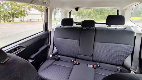 Subaru Forester 2.0 benzin 110 kw 4x4 - foto 38