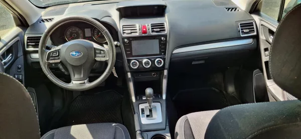 Subaru Forester 2.0 benzin 110 kw 4x4 - foto 41