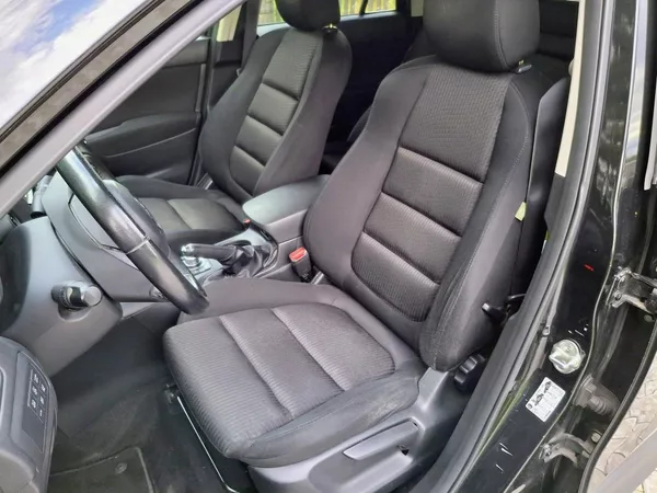 Mazda CX-5 2.0 benzin Rezervace - foto 36