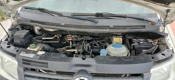 Volkswagen Transporter 1.9 TDI L2 H2 9míst LONG - foto 13