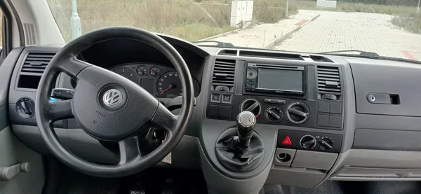 Volkswagen Transporter 1.9 TDI L2 H2 9míst LONG - foto 19