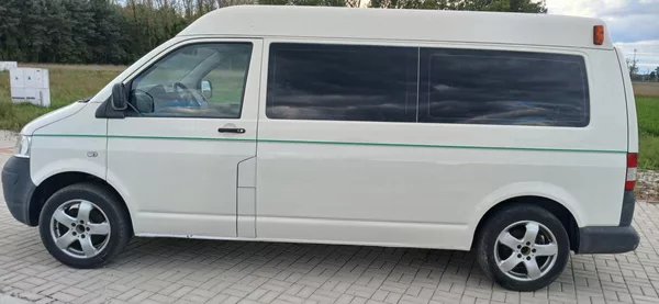 Volkswagen Transporter 1.9 TDI L2 H2 9míst LONG - foto 8