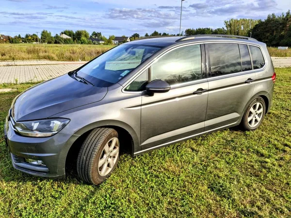 Volkswagen Touran 1.4 TSI KOMFORT 7 míst - foto 15