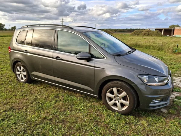 Volkswagen Touran 1.4 TSI KOMFORT 7 míst - foto 18