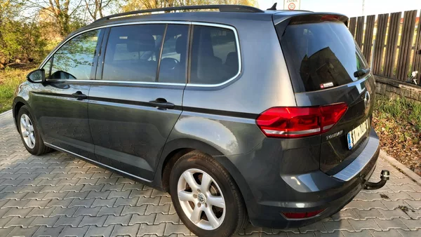Volkswagen Touran 1.4 TSI KOMFORT 7 míst - foto 2