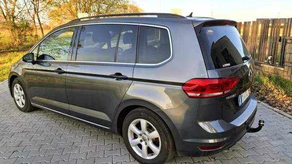 Volkswagen Touran 1.4 TSI KOMFORT 7 míst - foto 4
