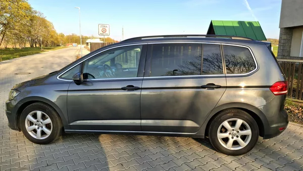 Volkswagen Touran 1.4 TSI KOMFORT 7 míst - foto 9