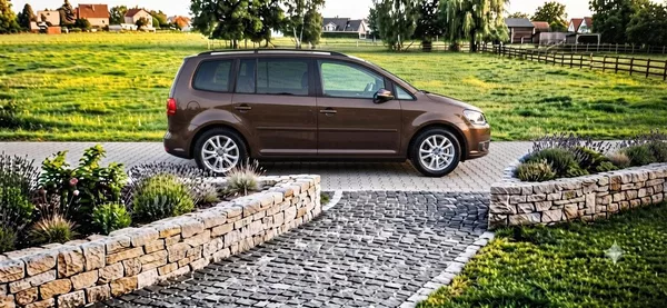 Volkswagen Touran 2.0 TDI 7míst,servisní histori - foto 64