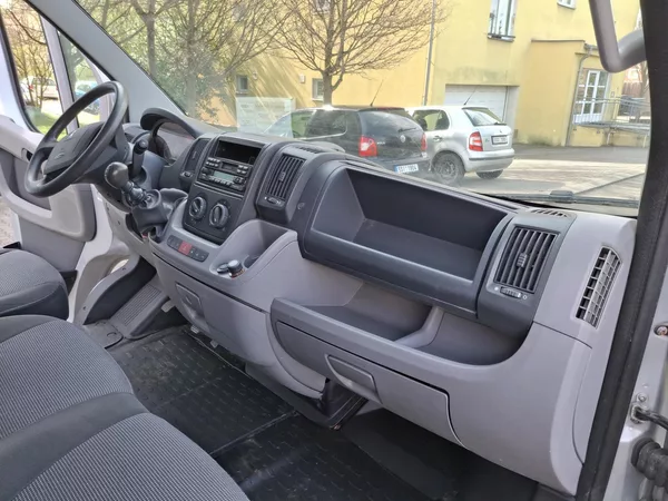 Peugeot Boxer 3.0 HDI 9 sedadel 1. majitel - foto 19