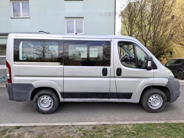 Peugeot Boxer 3.0 HDI 9 sedadel 1. majitel - foto 3