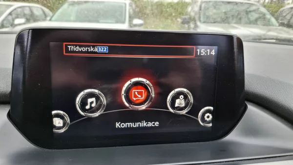 Mazda 6 2.0 benzin Facelit 1. majitel - foto 25