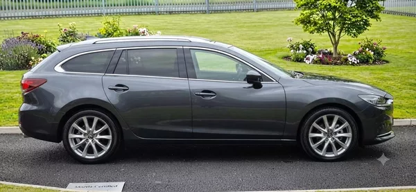 Mazda 6 2.0 benzin Facelit 1. majitel - foto 39