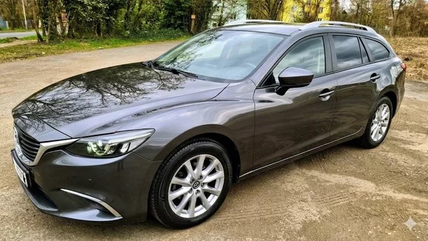 Mazda 6 2.0 benzin Facelit 1. majitel - foto 6
