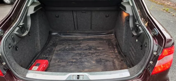 Škoda Superb 2.0 TDI 125 kw 1. majitel - foto 25