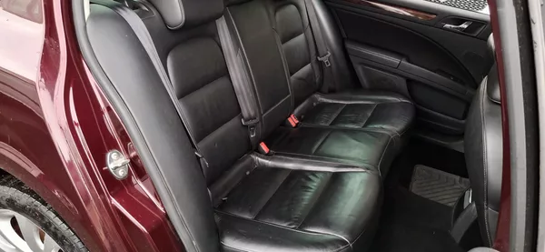 Škoda Superb 2.0 TDI 125 kw 1. majitel - foto 31