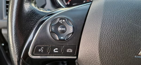 Mitsubishi ASX 1.6 86 kw - foto 30