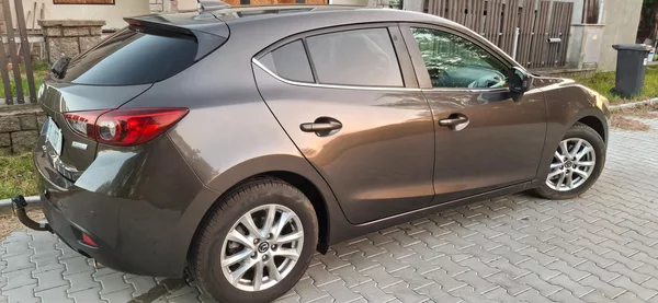 Mazda 3 2.0 Scyktiv sport 1. majitel - foto 23