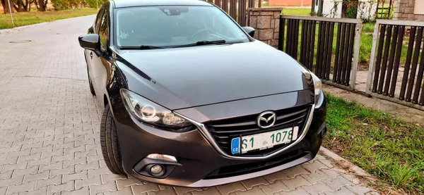 Mazda 3 2.0 Scyktiv sport 1. majitel - foto 24