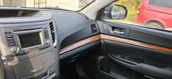Subaru Outback 2.5 4x4 automat - foto 24
