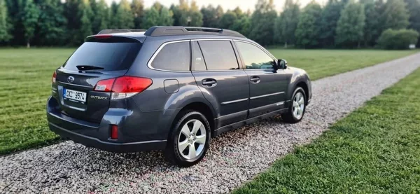 Subaru Outback 2.5 4x4 automat - foto 26