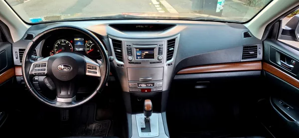 Subaru Outback 2.5 4x4 automat - foto 35