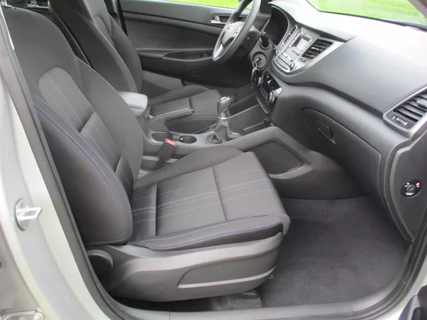 Hyundai Tucson 1.6 GDi 99kW*70tkm*KRÁSNÝ STAV - foto 26