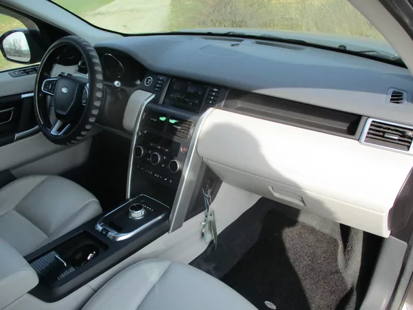 Land Rover Discovery Sport 2.0 TD4 110kW 4x4 koupeno CZ - foto 21