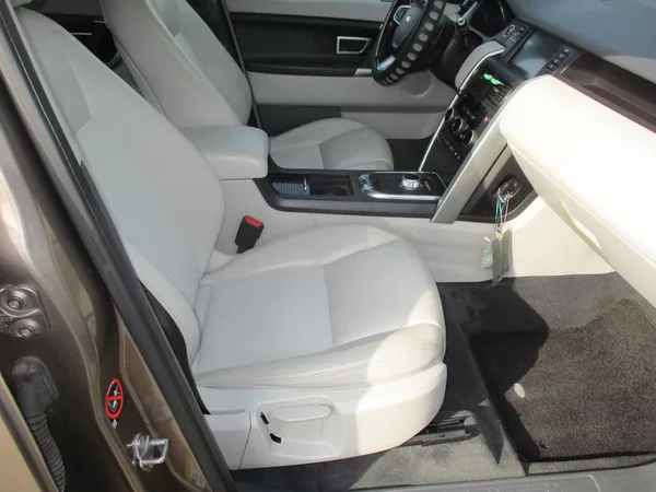 Land Rover Discovery Sport 2.0 TD4 110kW 4x4 koupeno CZ - foto 22