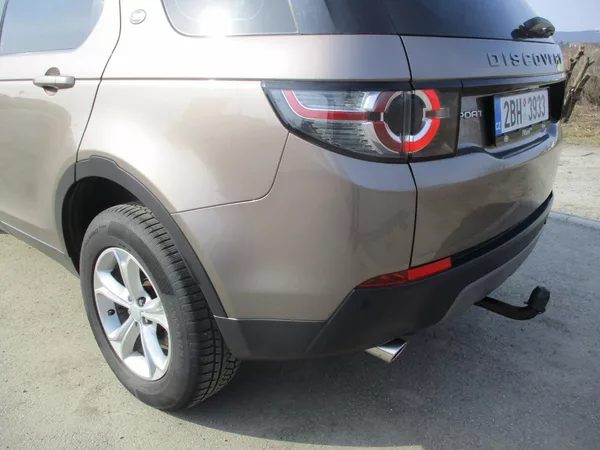 Land Rover Discovery Sport 2.0 TD4 110kW 4x4 koupeno CZ - foto 34