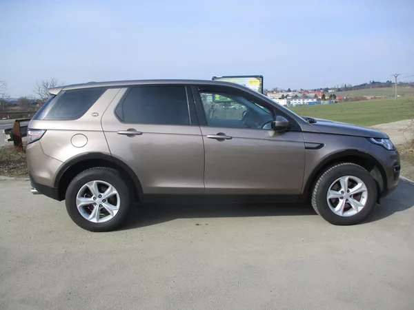 Land Rover Discovery Sport 2.0 TD4 110kW 4x4 koupeno CZ - foto 5