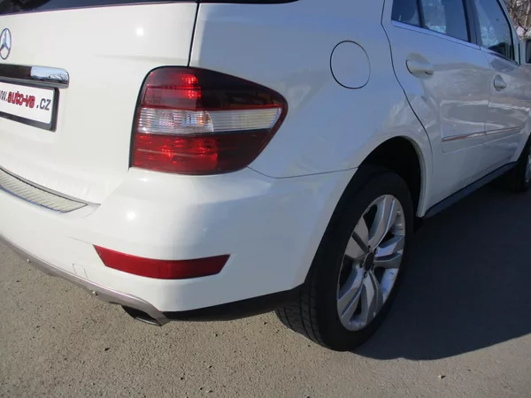 Mercedes-Benz Třídy M ML 350CDi SPORT 4M*NAVI*ALU 20 - foto 32