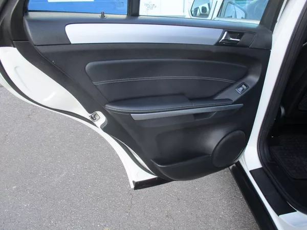 Mercedes-Benz Třídy M ML 350CDi SPORT 4M*NAVI*ALU 20 - foto 38